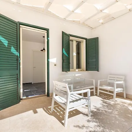 Chara' By Barbarhouse Apartment Lido Marini